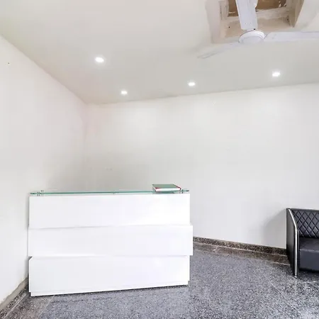 Collection O Mahavir Enclave Near Dashrath Puri Metro Station-2